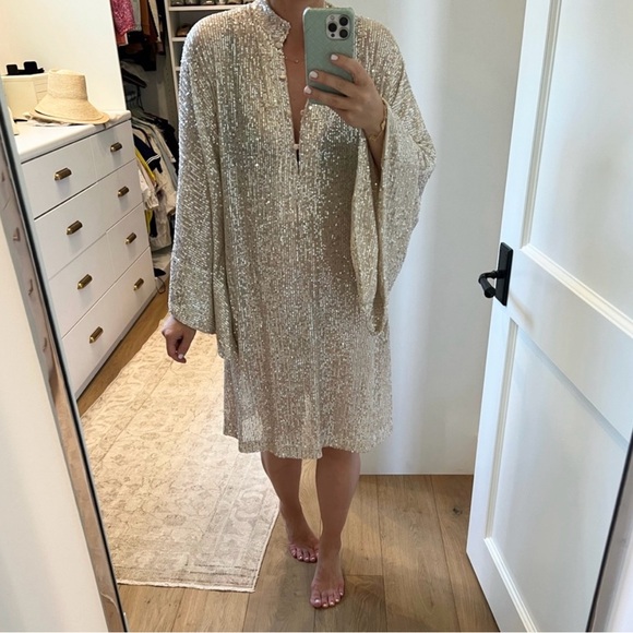 La via style sequin tunic dress - Picture 2 of 4